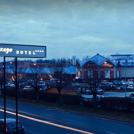 萨尔瓦尔悦栈酒店 Sárvár 外观 照片